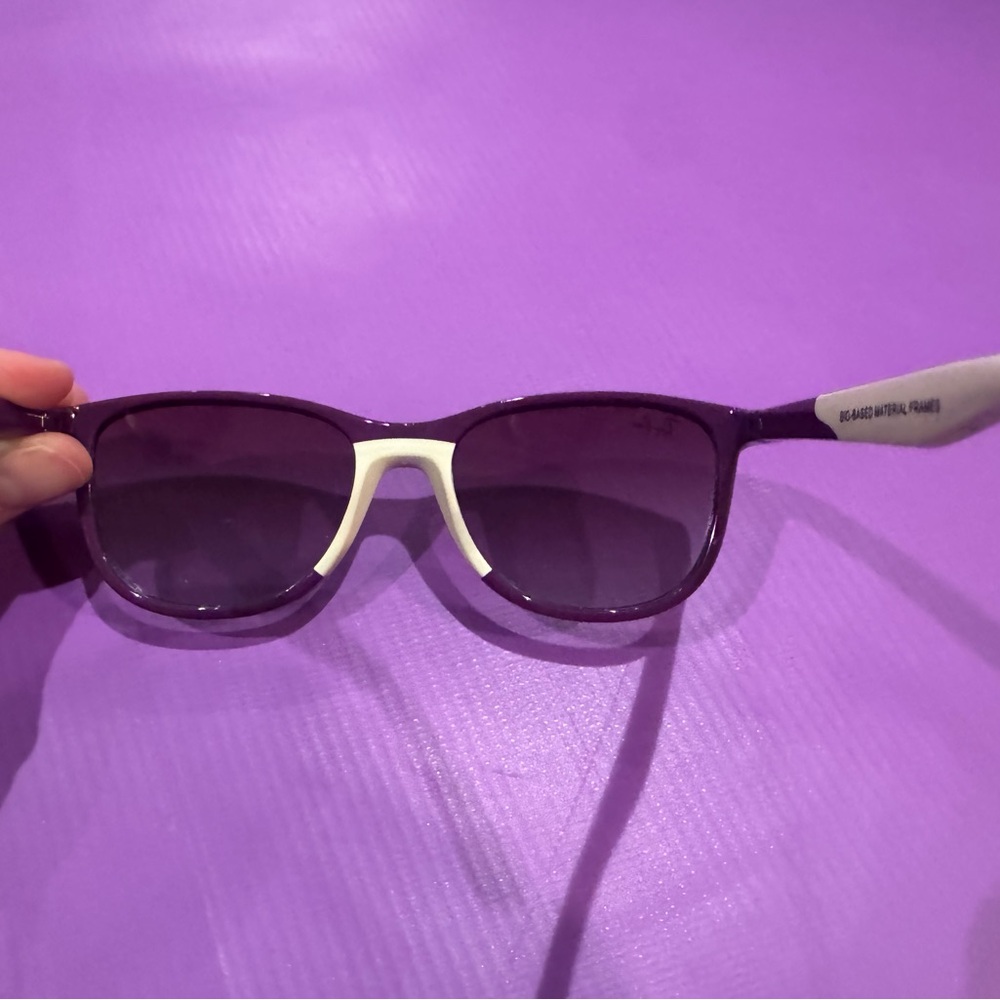 Brand New Ray-Ban Jr. RJ9077S Kids sunglasses- Purple & Violet/Gray Gradient - Picture 9 of 14